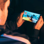 WHAT THINGS BEGINNERS SHOULD AVOID WHILE PLAYING ONLINE GAME